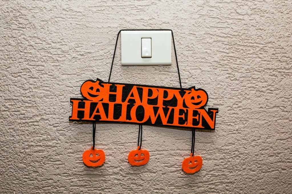 Halloween Home Decorators